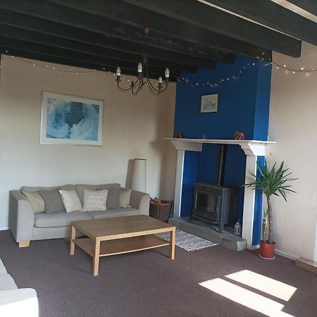 La Petellerie, Maison De Campagne Avec Piscine Pour Un Sejour Detente Moyon Екстериор снимка