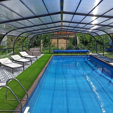 La Petellerie, Maison De Campagne Avec Piscine Pour Un Sejour Detente Moyon Екстериор снимка